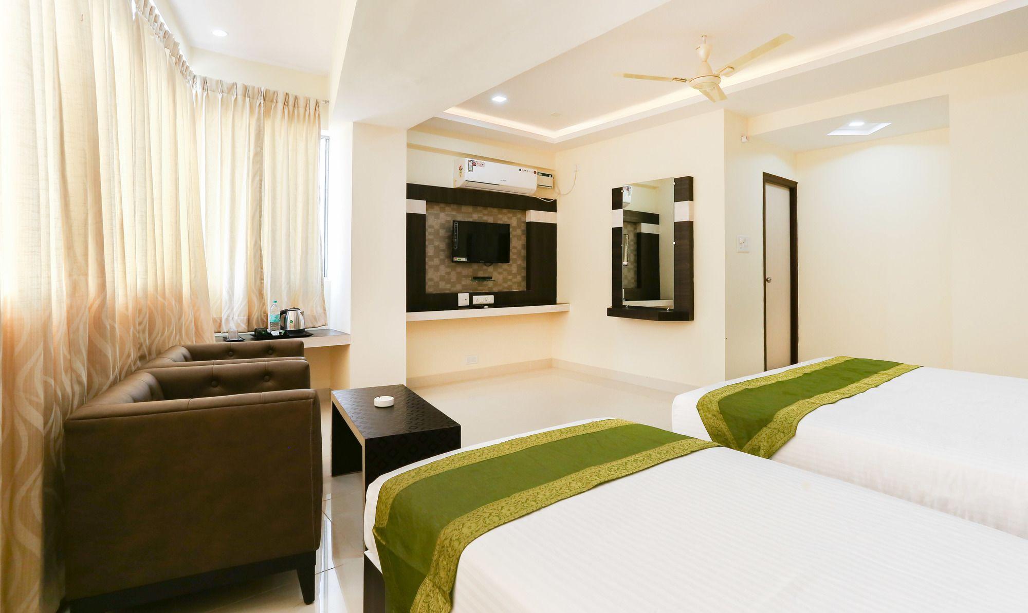 Fabhotel Rotano Suites - Yelahanka バンガロール エクステリア 写真
