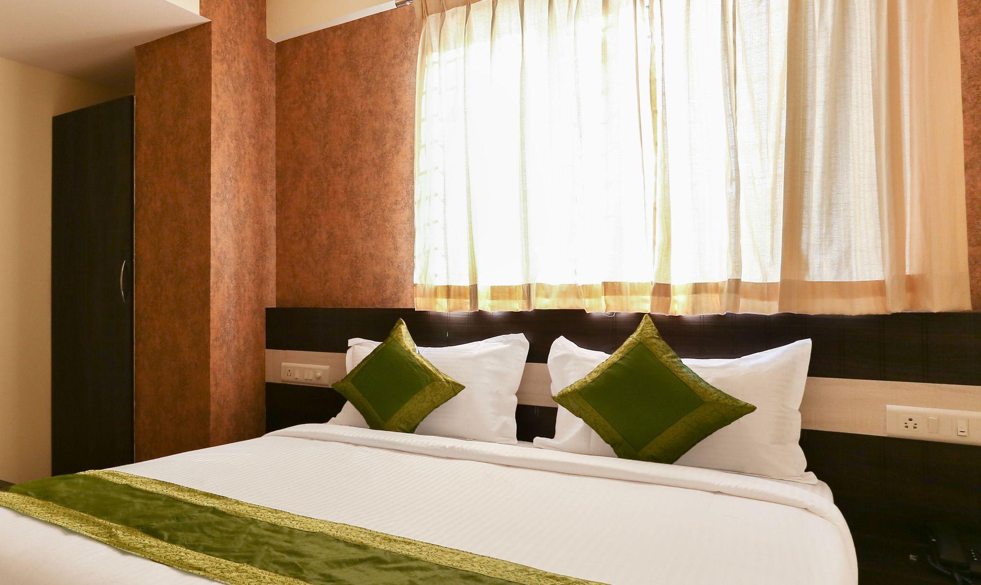 Fabhotel Rotano Suites - Yelahanka バンガロール エクステリア 写真