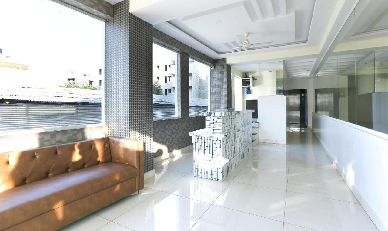 Fabhotel Rotano Suites - Yelahanka バンガロール エクステリア 写真