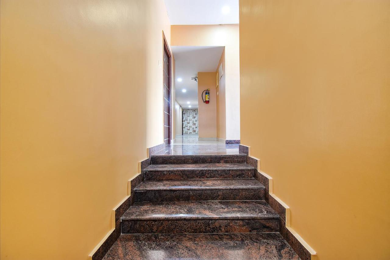 Fabhotel Rotano Suites - Yelahanka バンガロール エクステリア 写真