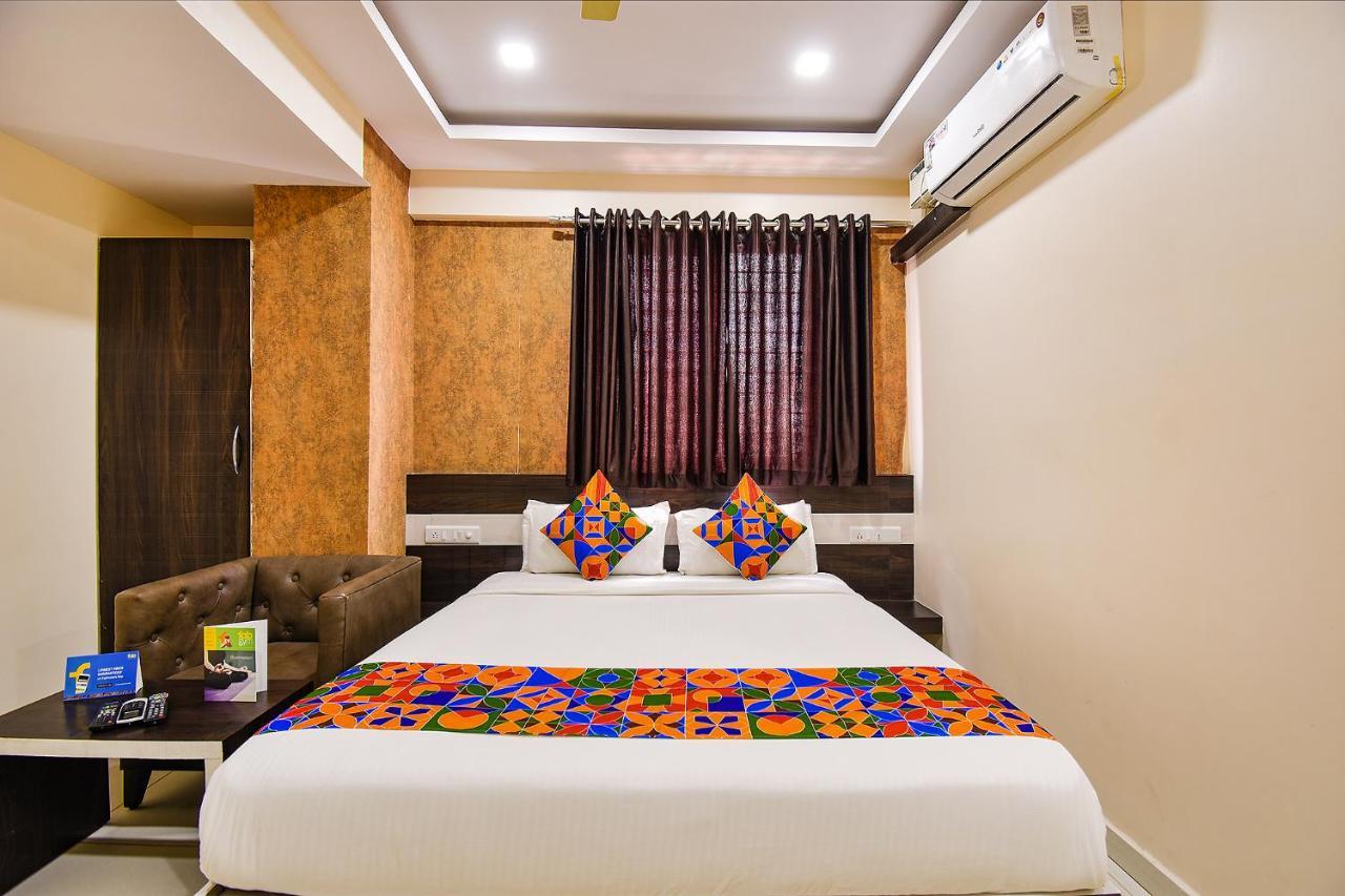 Fabhotel Rotano Suites - Yelahanka バンガロール エクステリア 写真