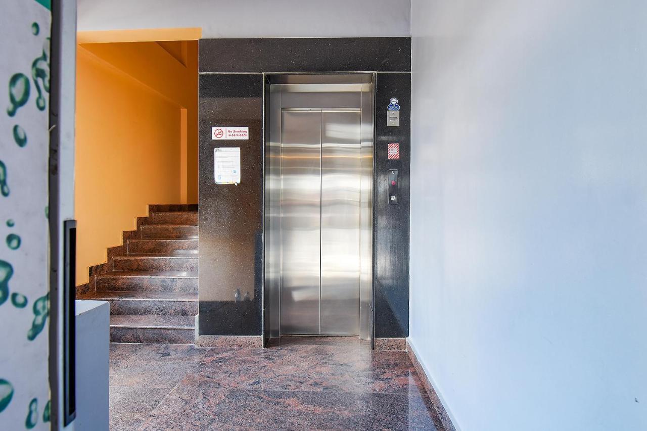 Fabhotel Rotano Suites - Yelahanka バンガロール エクステリア 写真